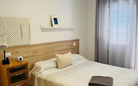 Habitación Privada May